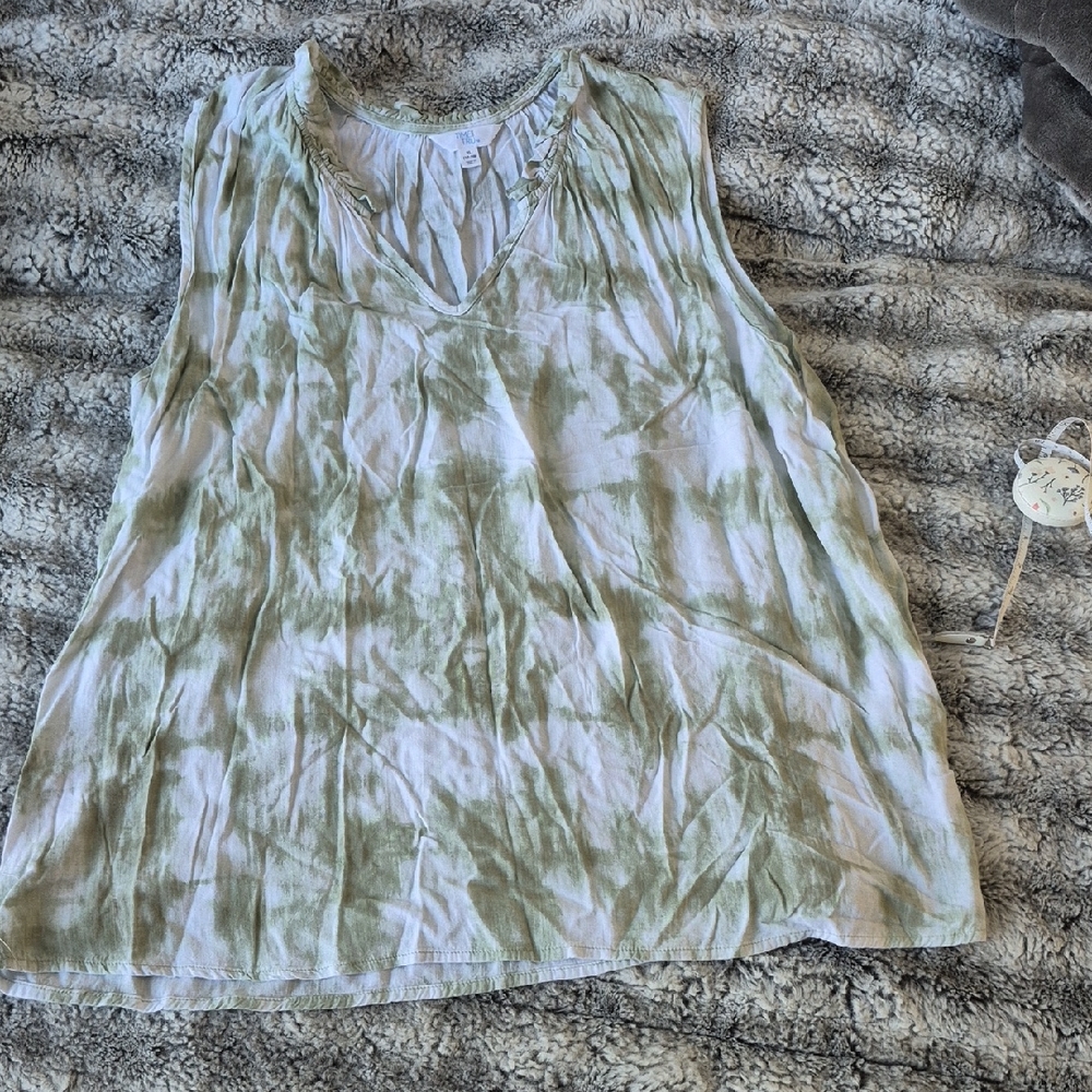 Time and Tru 🖤 Light Green Tie-Dye Tank Top (625)